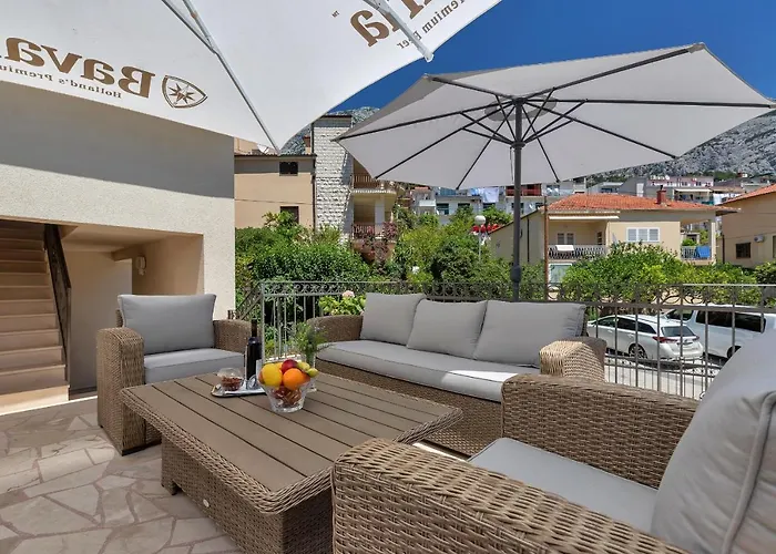 Dijakovic Макарська