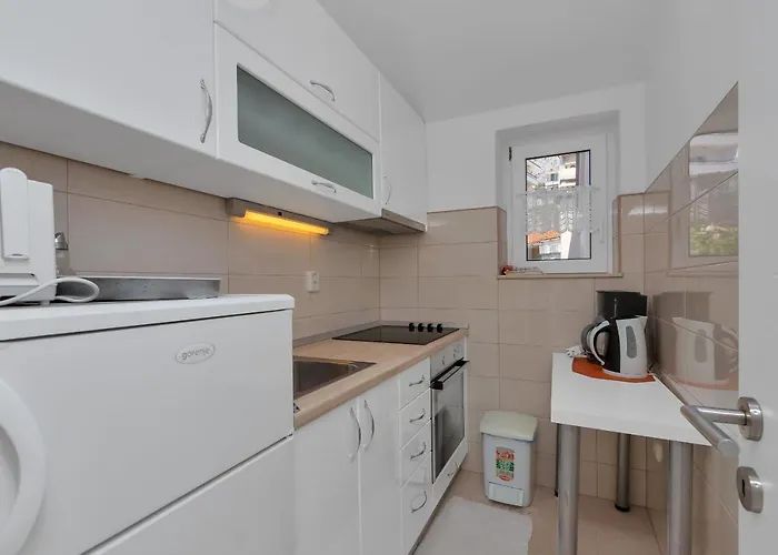 Dijakovic 3* Макарська