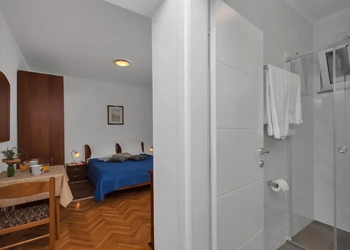 Dijakovic 3* Makarska